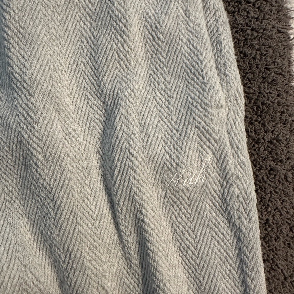 Kith Light Gray Ribbed Sweatpants - Picture 2 of 6